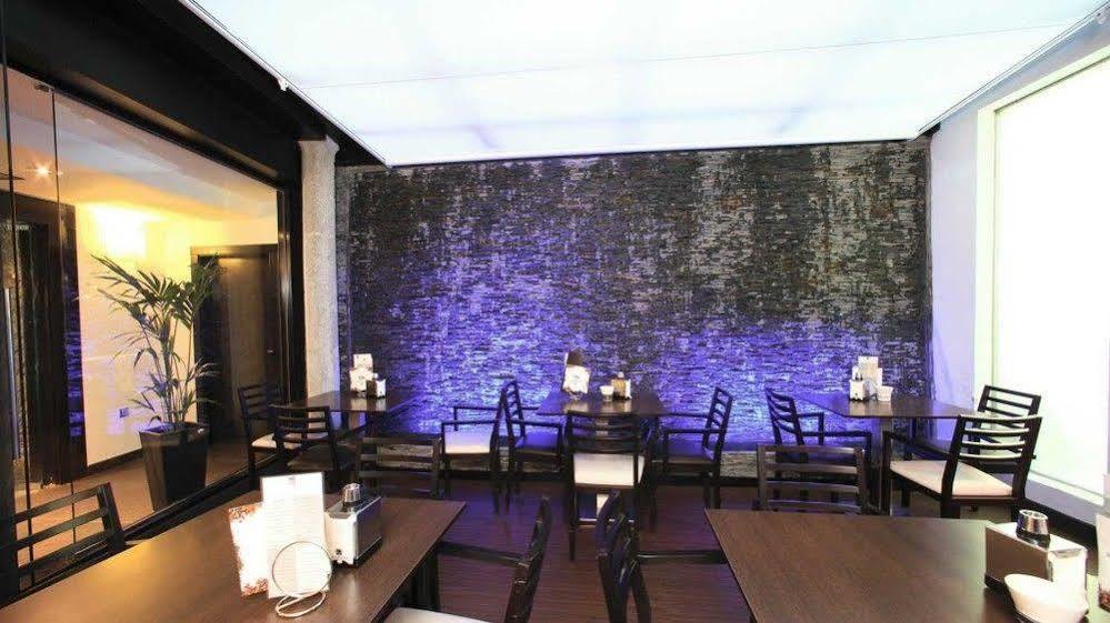 Hotel Cardenal Монфорте-де-Лемос Экстерьер фото