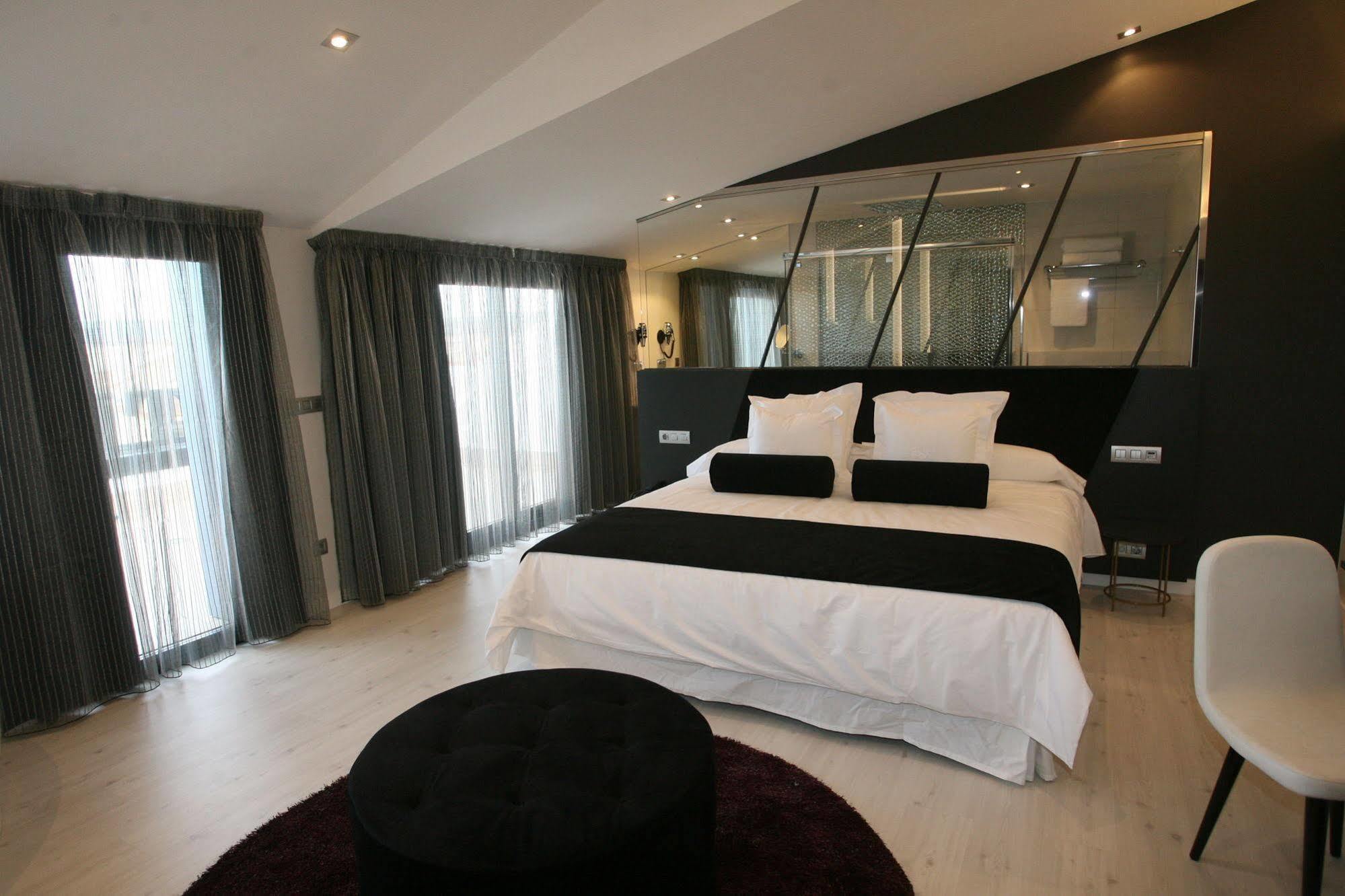Hotel Cardenal Монфорте-де-Лемос Экстерьер фото